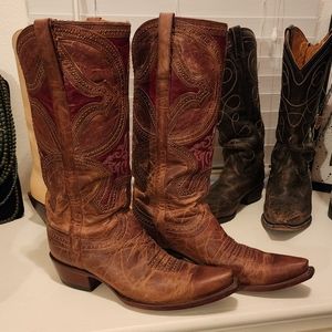 Lucchese rustic brown tan and red boots.  Stunning!  Size 10